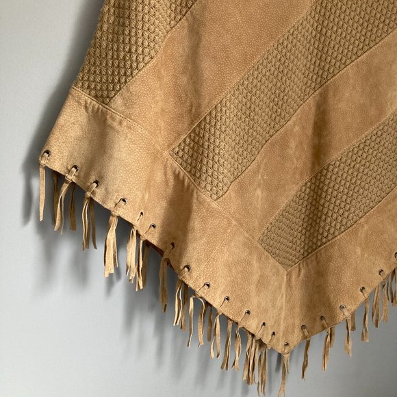 Nevada Suede Fringe Poncho - Picture 6 of 8